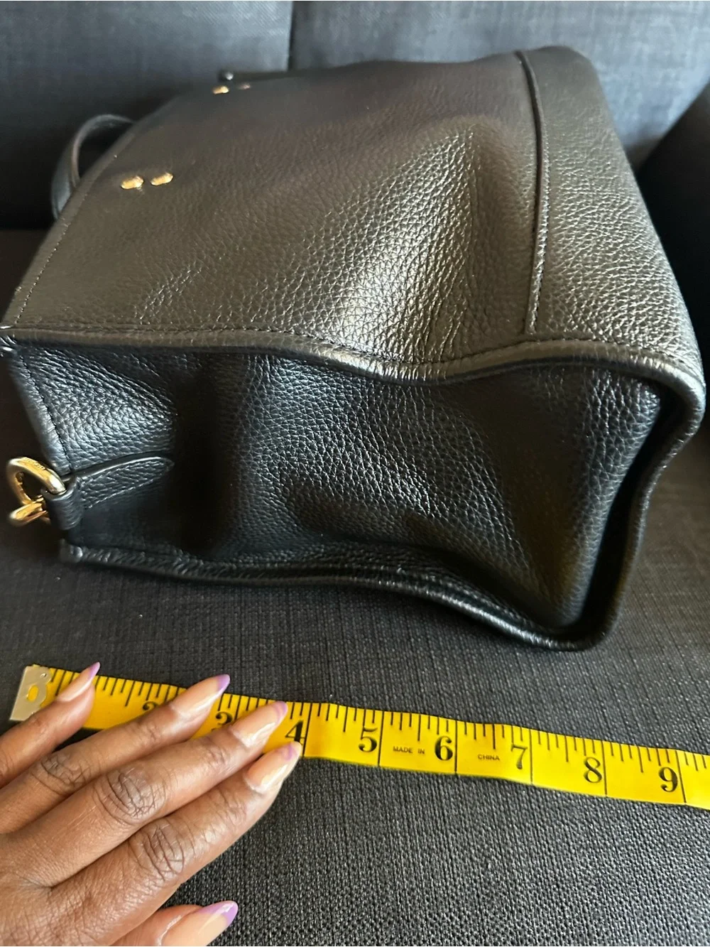 Coach Black Pebbled Leather Carryall Bag with Gold Hardware - Picture 4 of 7